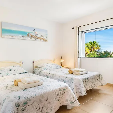 Apartment Alma De Mar - Exceptional With Marina Views & Pool Port d'Addaia